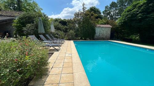 Pont-du-Casse House | Maison d Amis de charme - Domaine de Gargoris I Piscine et nature