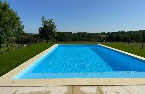 Lempzours House | Maison d'Amis Des Hirondelles