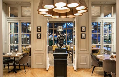 Les Serres - Vivier Hotel | Maison D'Anthouard