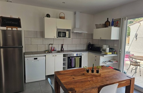 Sussargues House | Maison d'Anto between sea and garrigue