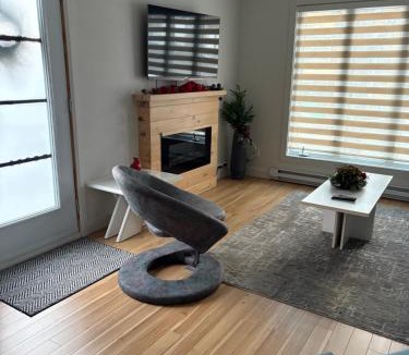 Saint-Antonin Apartment | Maison d edouard