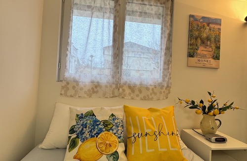 Sartrouville Bed & Breakfast | Maison d'Eloise - Rome room