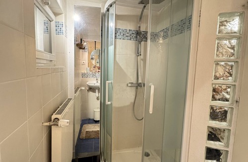 Sartrouville Bed & Breakfast | Maison d'Eloise - Rome room