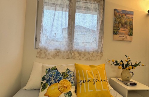 Sartrouville Bed & Breakfast | Maison d'Eloise - Rome room