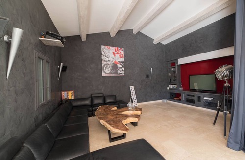 Entrepierres House | Maison D'exception 18 Couchages, Piscine, SPA