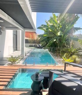 Villetelle Villa | Maison d'Exception pour un Séjour Inoubliable