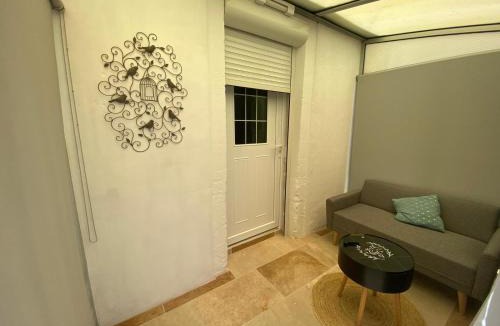 Barbezieux-Saint-Hilaire House | Maison du bonheur