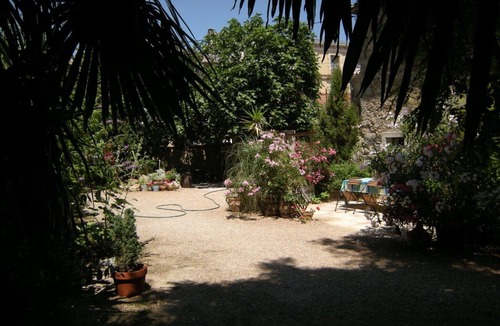 Ferrals-les-Corbieres House | Maison de Maitre Comfortable holiday residence