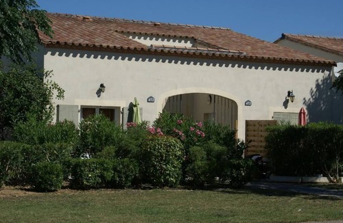 Gallargues-le-Montueux House | Maison Dans Parc Arboré, Avec Piscine