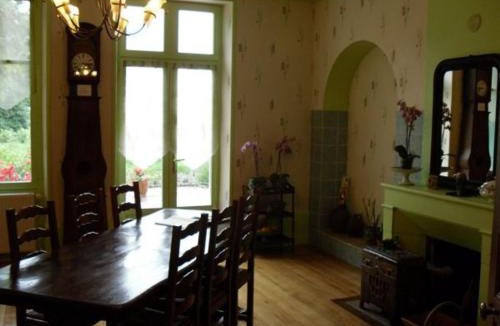 Montigny-les-Vaucouleurs Bed & Breakfast | Maison d'hôtes avec 4 chambres charmantes près de Jeanne d'Arc - FR-1-585-146