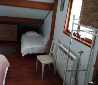 Saint-Georges-Haute-Ville House | Maison d'hôtes le clos de la Presle, Compostelle