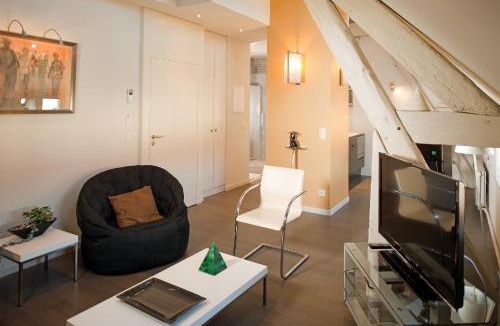 Saint Nicolas - Charles III - Ville vieille - Trois Maisons - Leopold Bed & Breakfast | Maison d'Hôte de Myon