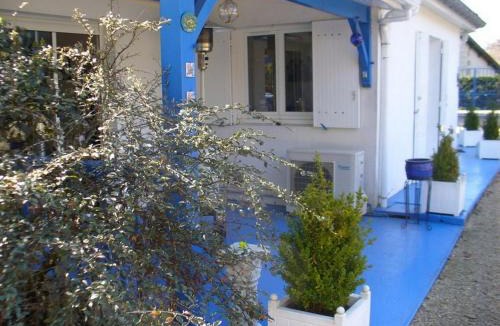 Saint-Denis-de-Pile Bed & Breakfast | Maison d'hôtes Dyrslot