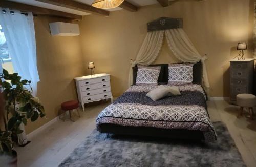 Montreux-Chateau Apartment | Maison d'hôtes avec Jacuzzi -Sauna