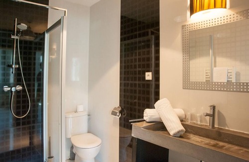 Saint - Michel House | Maison d'hôtes Anjali