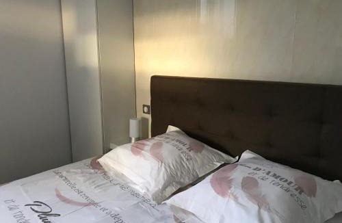 Peret House | Maison d'hôtes Coeur d'Hérault - Gîte et Chambres d'hôtes - SPA & Massages