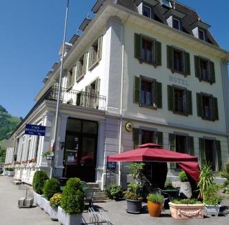 Montbovon House | Maison d'hôtes de la Gare