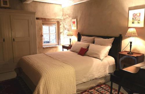 Bois-Sainte-Marie House | Maison d'hôtes "Les Tillets"