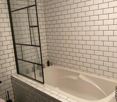 Villette-dʼAnthon House | Maison d'hôtes La Bella Casa