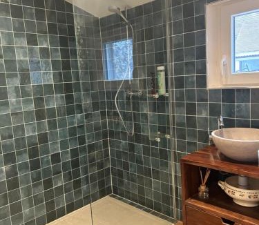 Provins Bed & Breakfast | Maison d'hôtes L'ormerie- Au coeur de la ville médiévale