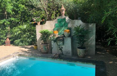 Sommieres Bed & Breakfast | Maison d'Hôtes La Boca