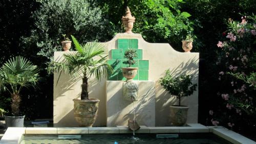 Sommieres Bed & Breakfast | Maison d'Hôtes La Boca