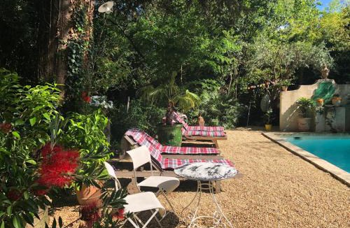 Sommieres Bed & Breakfast | Maison d'Hôtes La Boca