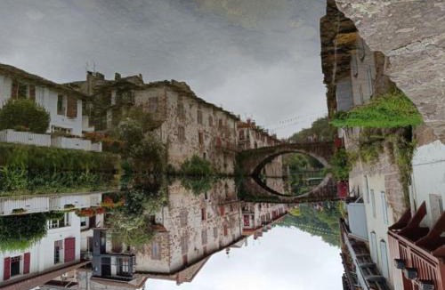 Uhart-Cize Bed & Breakfast | Maison d'hôtes Larraldia