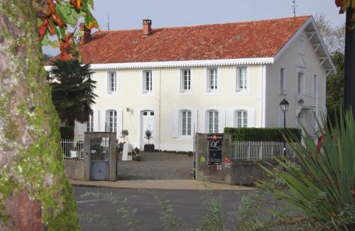 Hontanx Bed & Breakfast | Maison d'Hôtes Lassaubatju