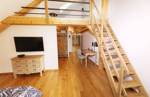 Salins-les-Bains Bed & Breakfast | Maison d'hôtes & Spa La Scierie