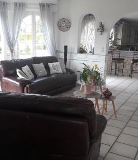 Rouvroy House | Maison d hôtes Salvatrice