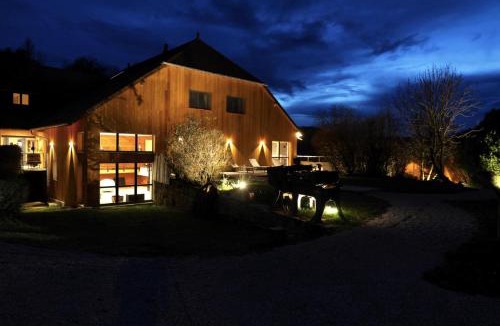 Salins-les-Bains Bed & Breakfast | Maison d'hôtes & SPA La Scierie