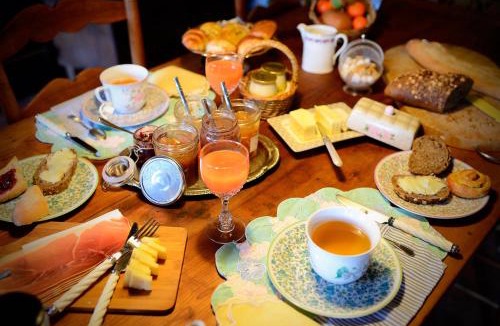 Mittainville Bed & Breakfast | Maison d'Hotes à l'Ombre Bleue