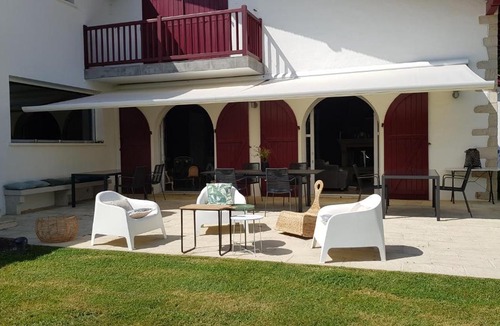 Arcangues House | Maison d hotes Lapitxuri