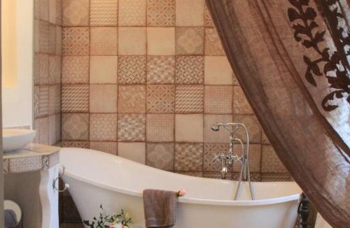 Lamanon House | Maison d'hotes "Les Ecuries du Mas"