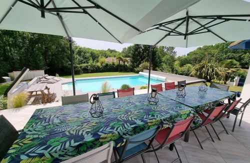 Saint-Pierre-d'Irube House | Maison Dans un Cadre Bucolique