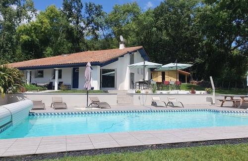 Saint-Pierre-d'Irube House | Maison Dans un Cadre Bucolique