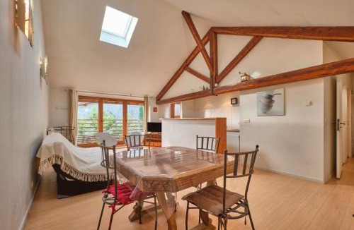 Noyarey House | Maison Dans Ancienne Forge