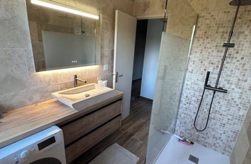 Giuncaggio House | Maison Dans Propriété