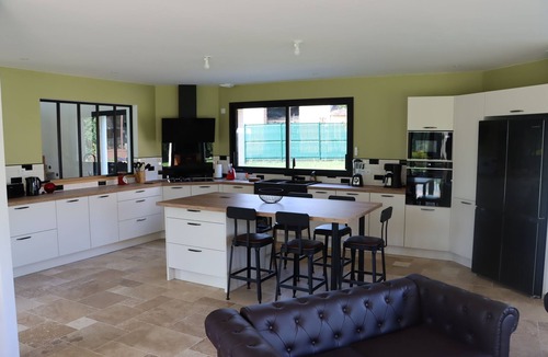 Soulitre House | Maison Darchitecte et sa Piscine Privée