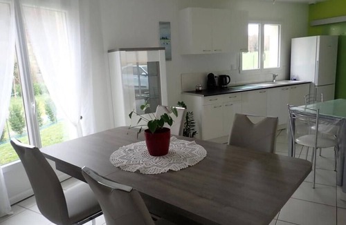 Vendat House | Maison Darchitecte Meublé Avec Goût