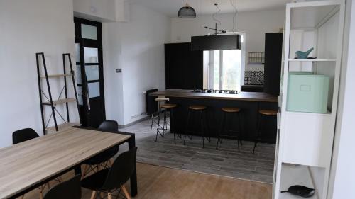 Valence Villa | Maison de 100 M2 équipée de 4 chambres.