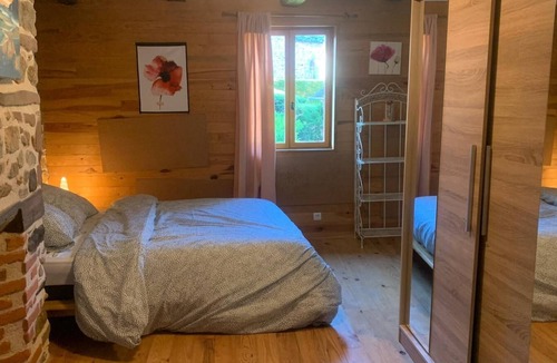 Orgnac-sur-Vezere Bed & Breakfast | Maison de Bourg - Rustique, Charmante, Relaxante !