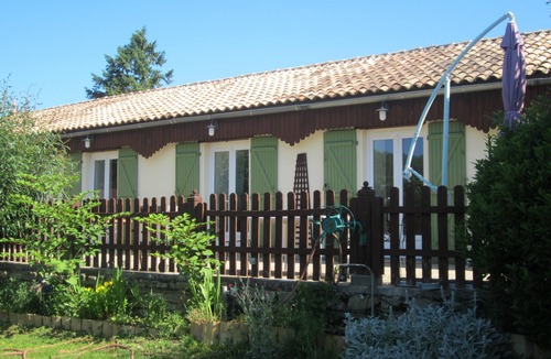 Fosses-et-Baleyssac House | Maison de Campagne Avec Piscine