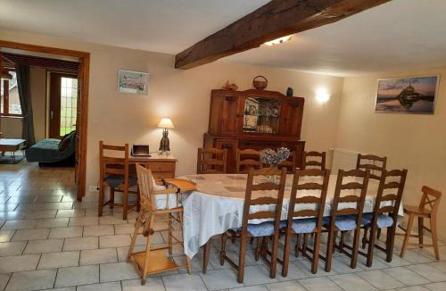 Saint-Bomer-les-Forges House | Maison de campagne spacieuse avec grand jardin, animaux acceptés - FR-1-497-99