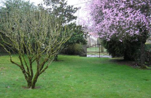 Mazieres-en-Gatine House | Maison de campagne rustique et confortable
