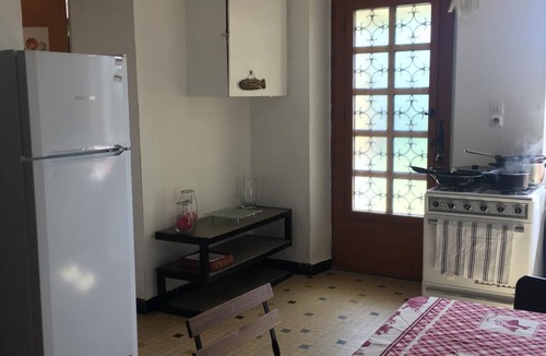 Montabon Bed & Breakfast | Maison de Campagne 18 ème Siecle Dans un Écrin de Verdure