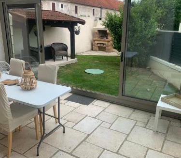 Rebais Villa | Maison de Campagne aux portes de la Champagne