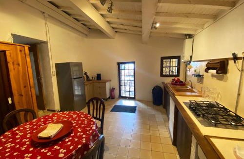 Camps-sur-l'Agly House | Maison de campagne à Camps-sur-l'Agly avec vue sur lac