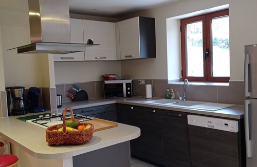 Maleville House | Maison de Campagne Avec spa Dans L'ouest Aveyron
